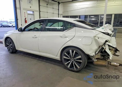 2021 Nissan Altima Sr из США, поврежденный, VIN 1N4BL4CV4MN415738